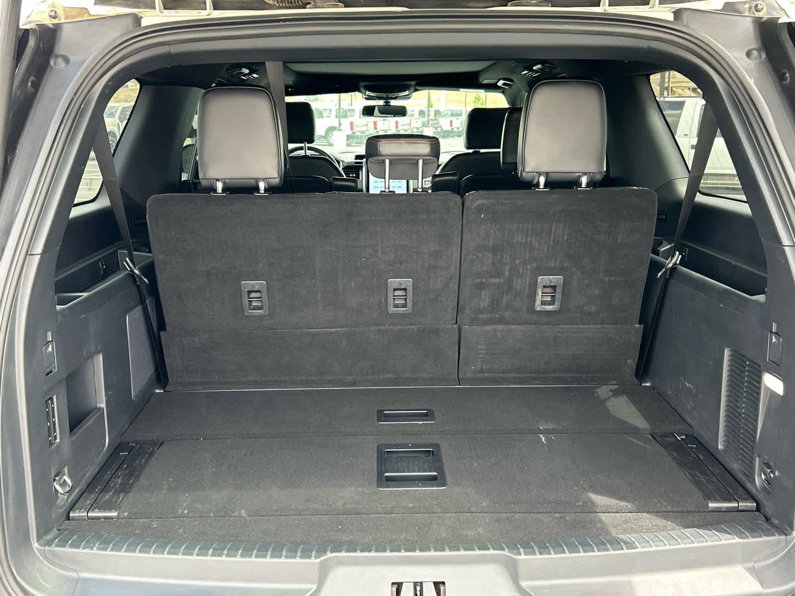 Certified 2024 Ford Expedition Max Platinum image 25