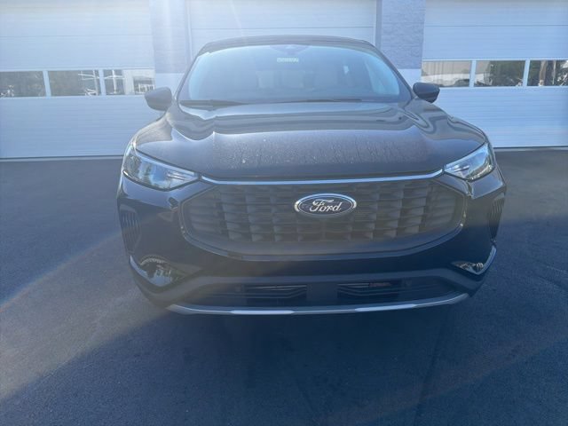 Certified 2023 Ford Escape Active AWD/4WD image 10