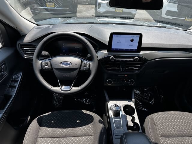 Certified 2023 Ford Escape Active AWD/4WD image 13
