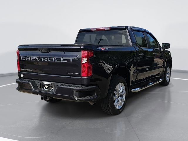 Used 2022 Chevrolet Silverado 1500 Custom image 5