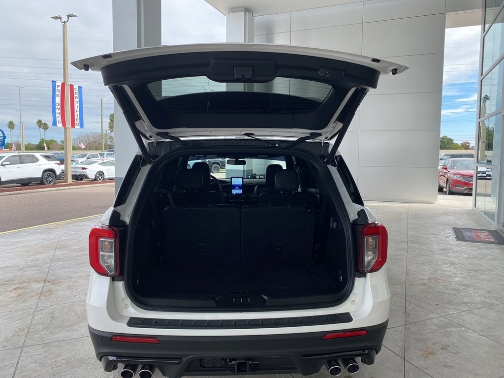 Certified 2024 Ford Explorer ST w/ Equipment Group 401A image 8