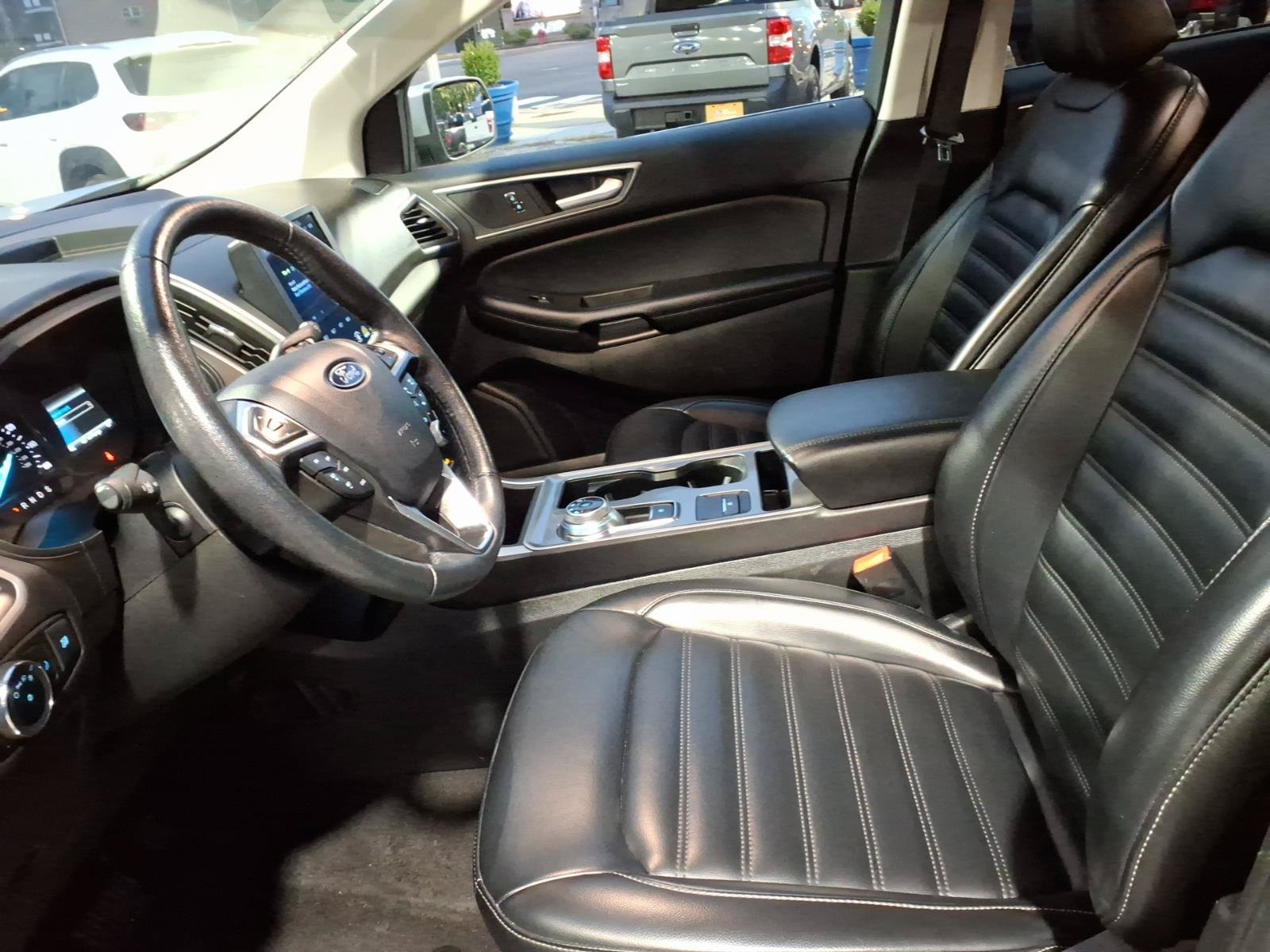 Certified 2024 Ford Edge SEL AWD/4WD image 11