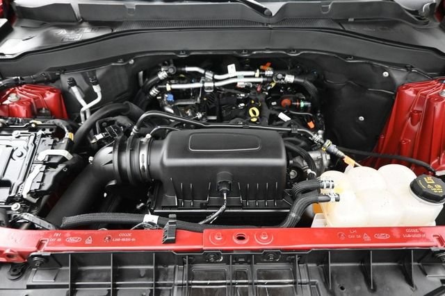 Certified 2024 Ford Explorer XLT AWD/4WD image 35