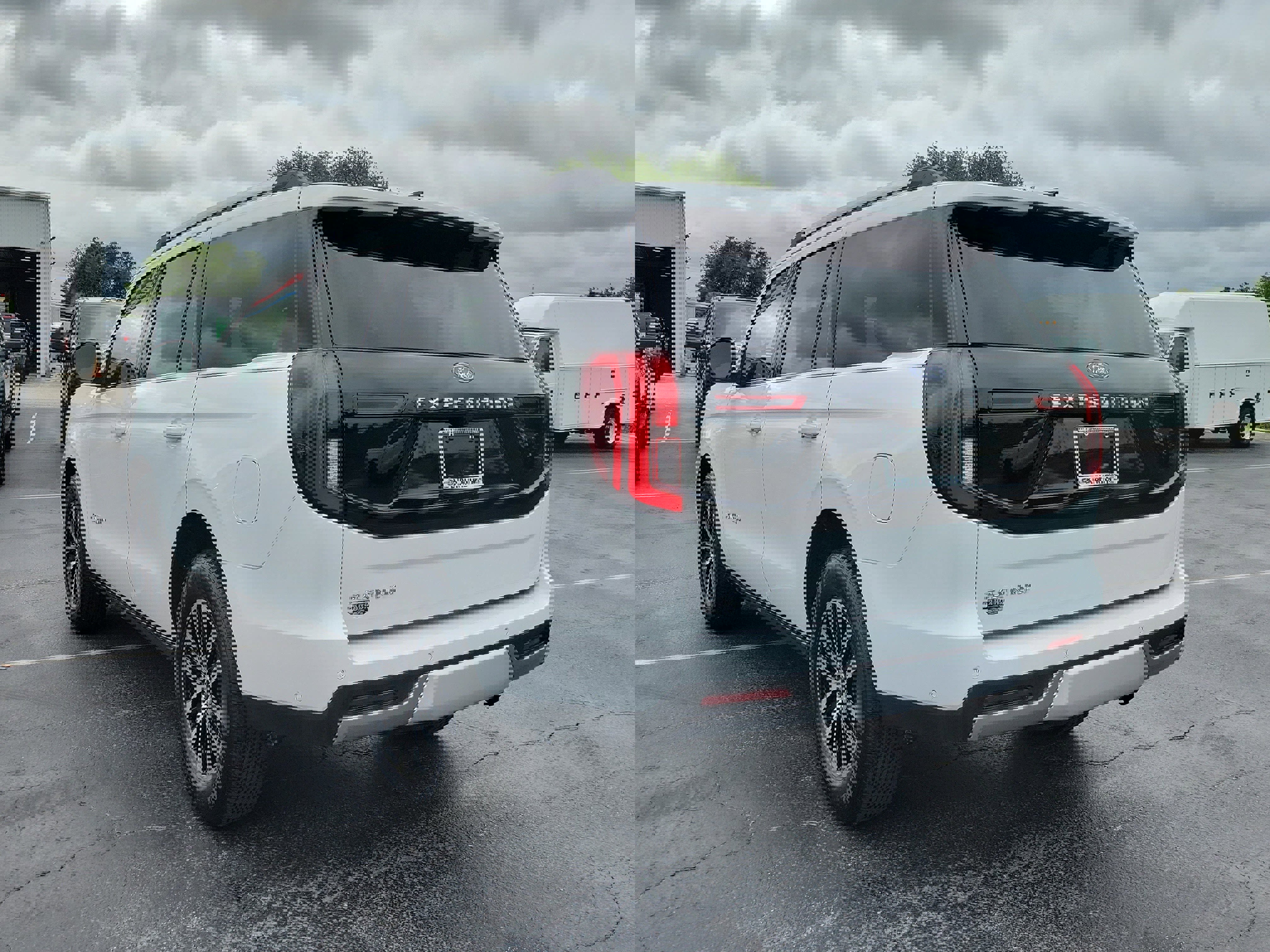 Certified 2025 Ford Expedition Platinum image 3