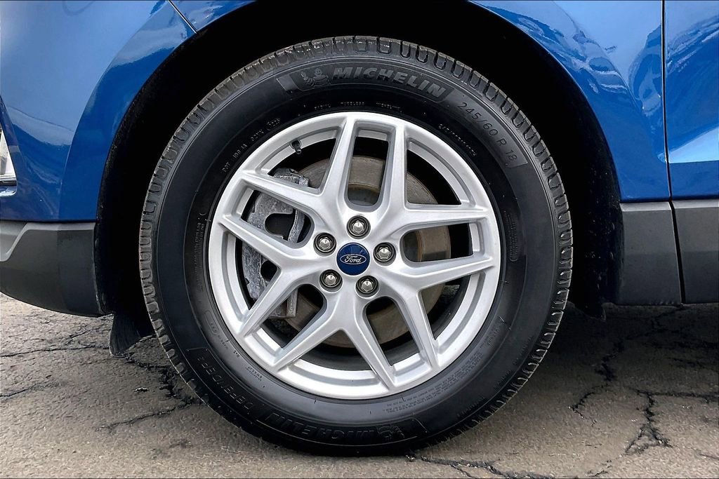 Certified 2022 Ford Edge SEL w/ Convenience Package image 8