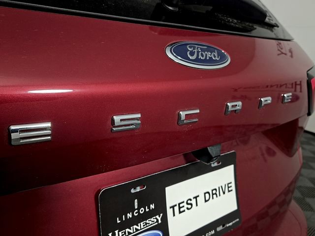 Certified 2023 Ford Escape ST-Line w/ Cold Weather Package FWD image 29