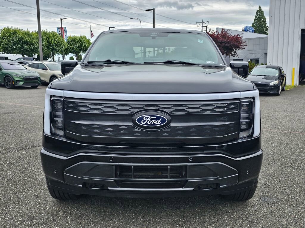 Certified 2025 Ford F150 Lightning Platinum AWD/4WD image 9