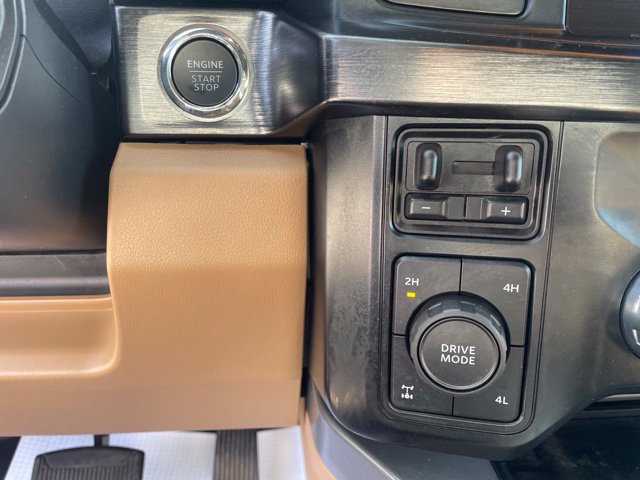 Certified 2024 Ford F350 Lariat w/ Black Appearance Package AWD/4WD image 15
