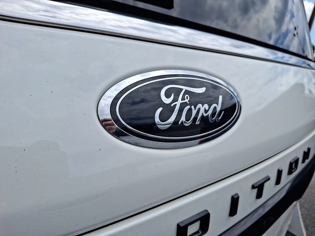 Certified 2023 Ford Expedition Limited AWD/4WD image 16