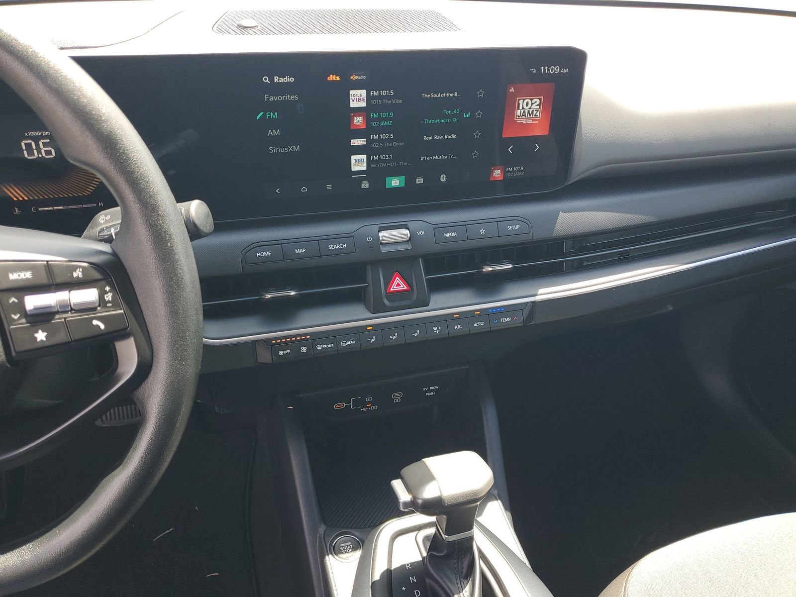Used 2025 Kia K4 FWD image 21