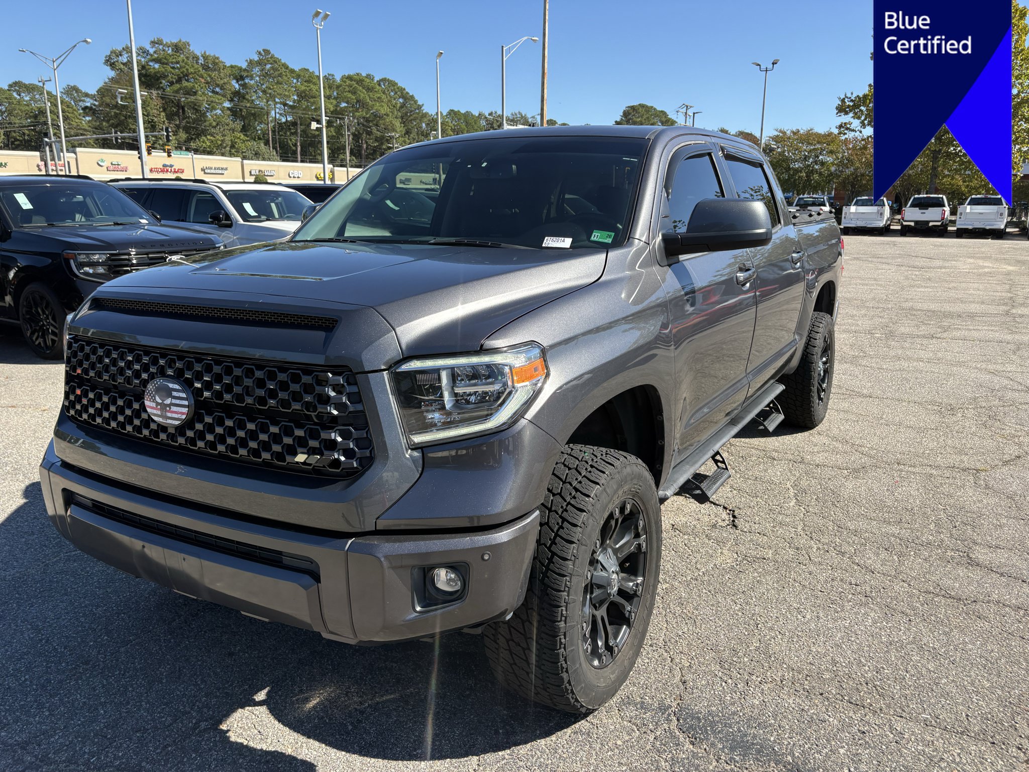 Used 2021 Toyota Tundra Platinum AWD/4WD image 1