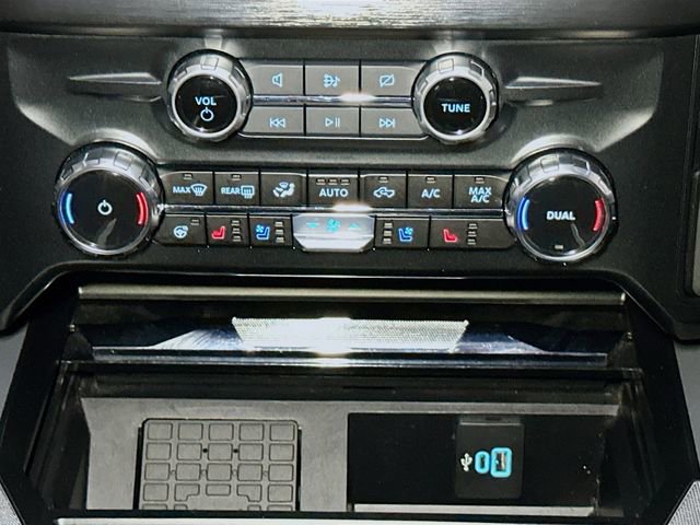Certified 2024 Ford F250 Lariat w/ Lariat Ultimate Package image 13