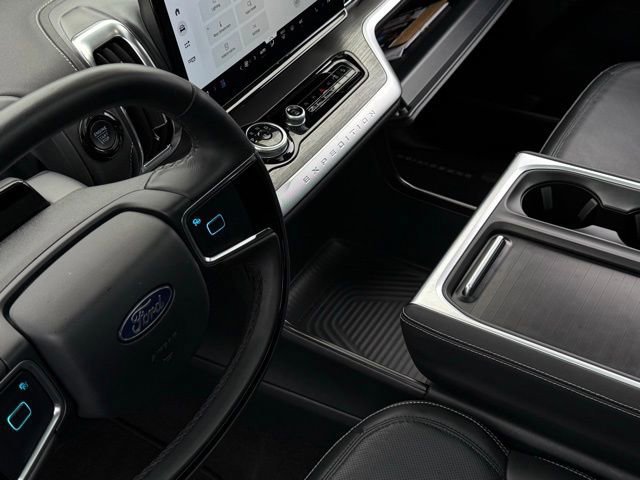 Certified 2025 Ford Expedition Max Platinum AWD/4WD image 45