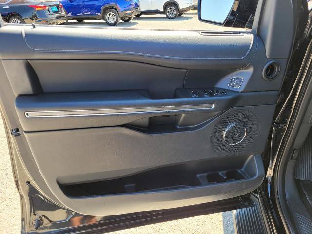 Certified 2024 Ford Expedition XLT RWD image 21