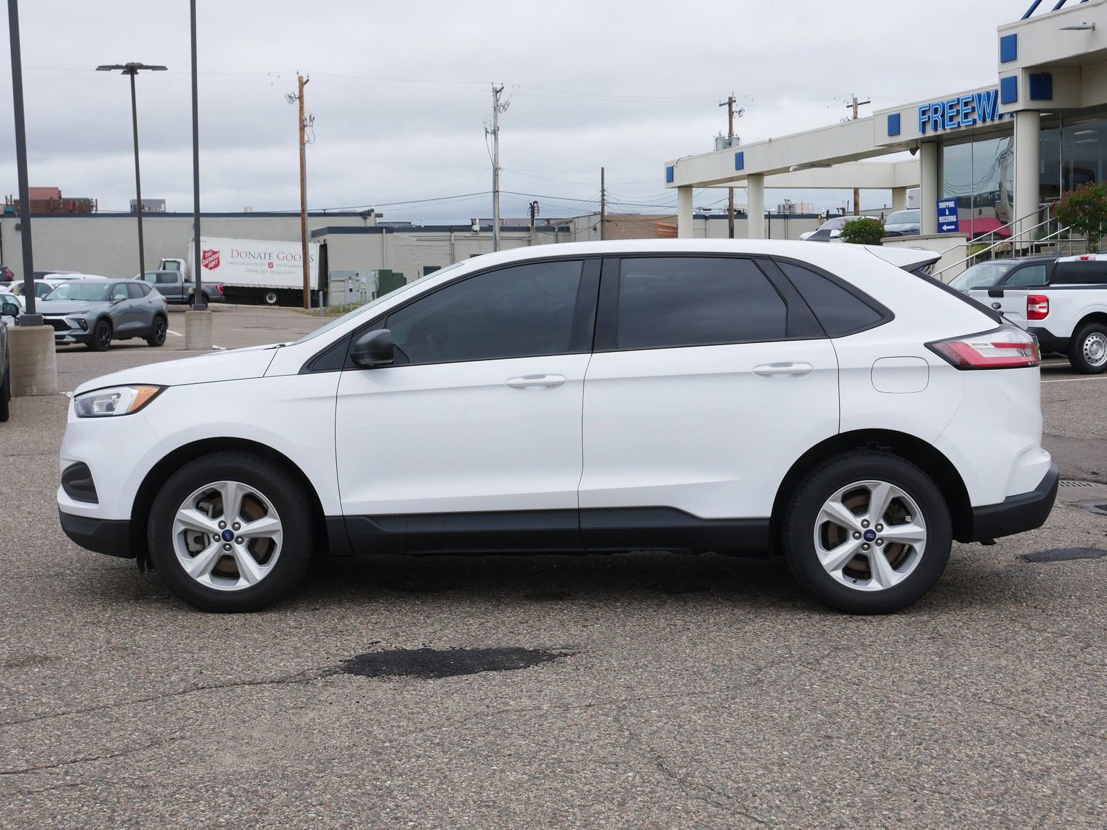 Certified 2022 Ford Edge SE AWD/4WD image 2