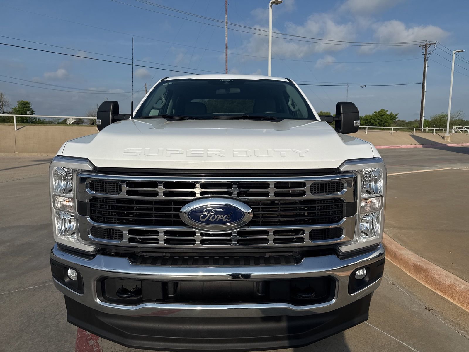 Certified 2025 Ford F350 XLT image 9