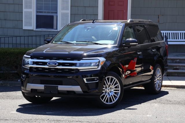 Certified 2023 Ford Expedition Limited AWD/4WD image 1