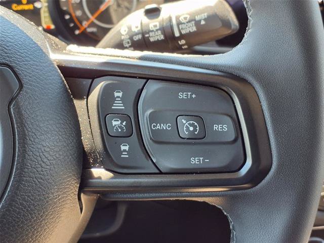 Used 2026 Jeep Wrangler Unlimited Rubicon AWD/4WD image 14