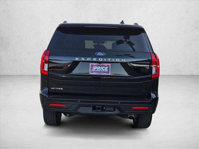 Certified 2025 Ford Expedition Active AWD/4WD image 6