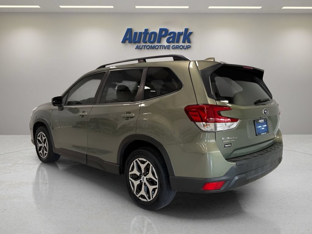Used 2020 Subaru Forester Premium w/ Popular Package #1 AWD/4WD image 5