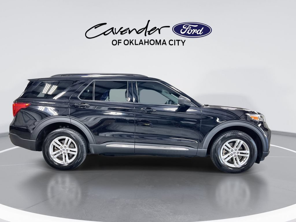 Certified 2024 Ford Explorer XLT w/ Equipment Group 202A AWD/4WD image 9