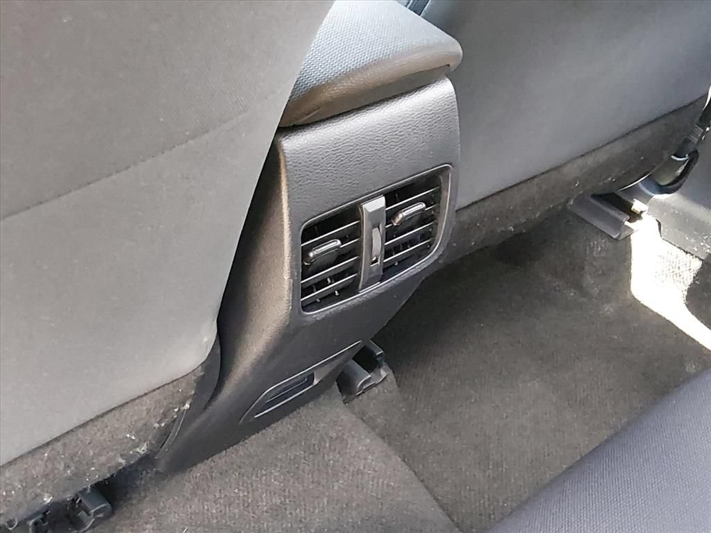 Used 2023 Toyota Corolla Cross LE FWD image 14