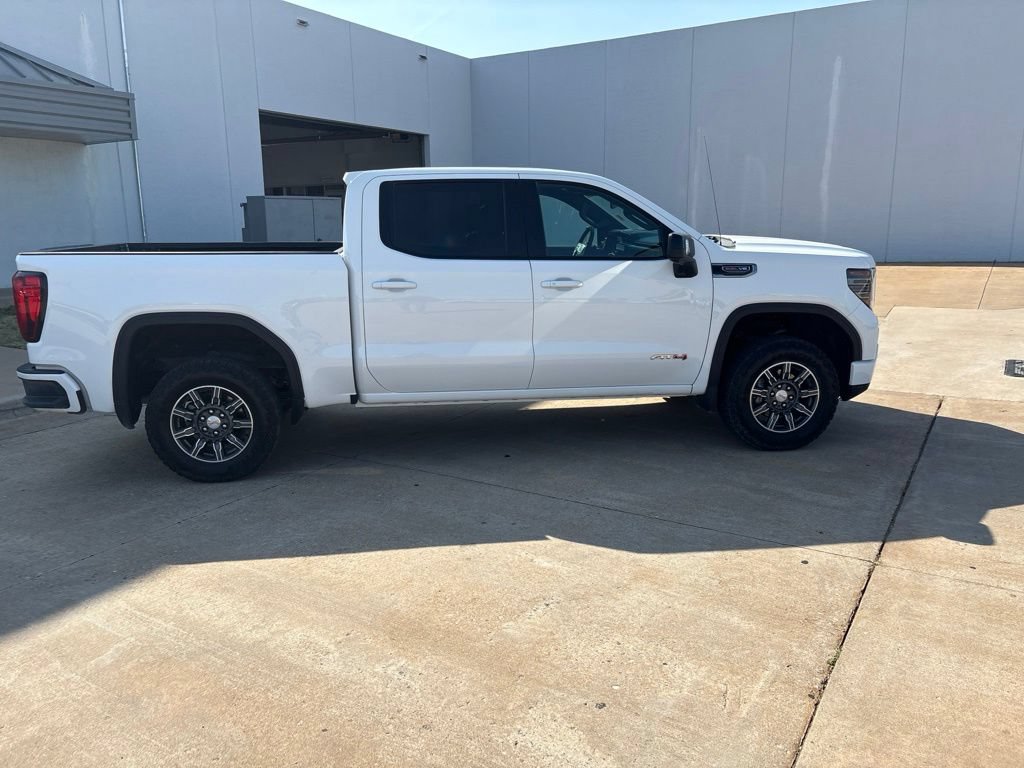 Used 2025 GMC Sierra 1500 AT4 AWD/4WD image 4