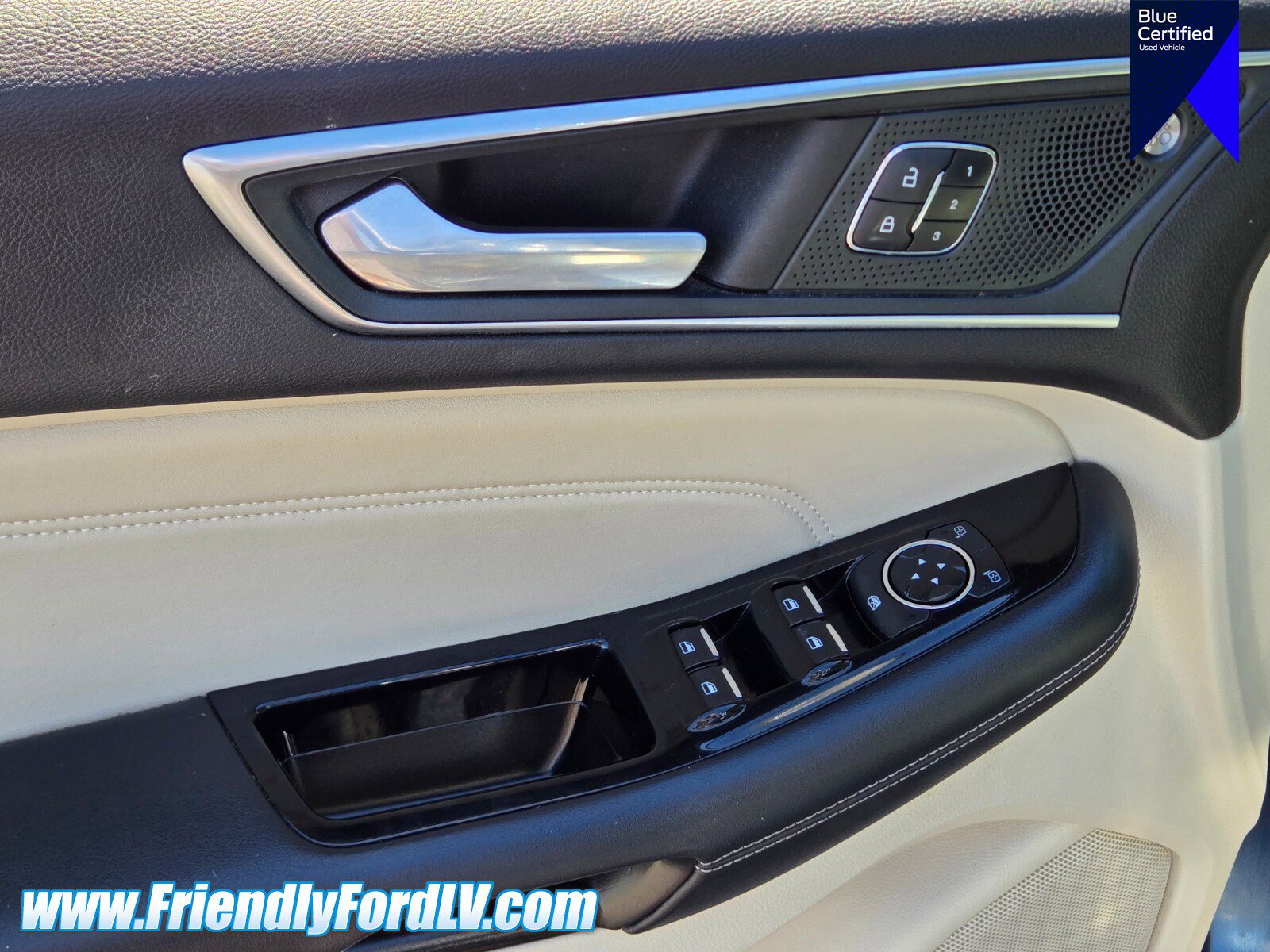 Certified 2019 Ford Edge Titanium w/ Equipment Group 301A FWD image 18