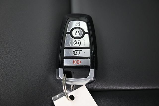 Certified 2025 Ford Expedition Active AWD/4WD image 26
