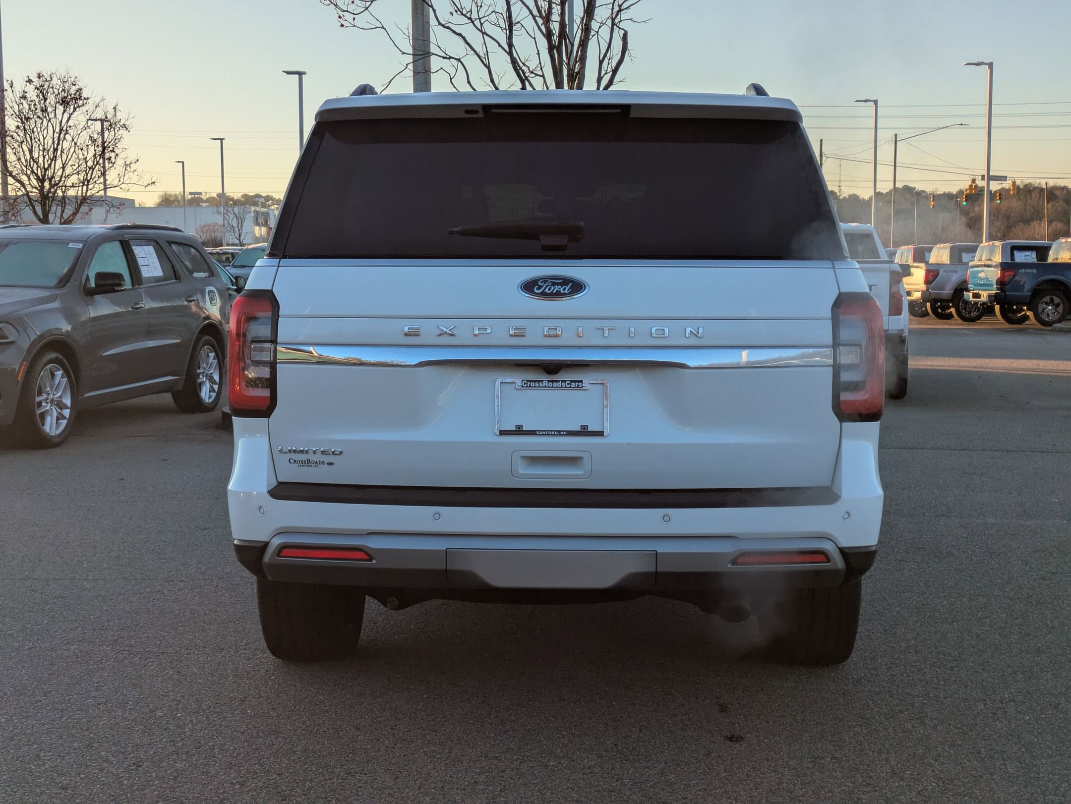 Certified 2024 Ford Expedition Limited image 5