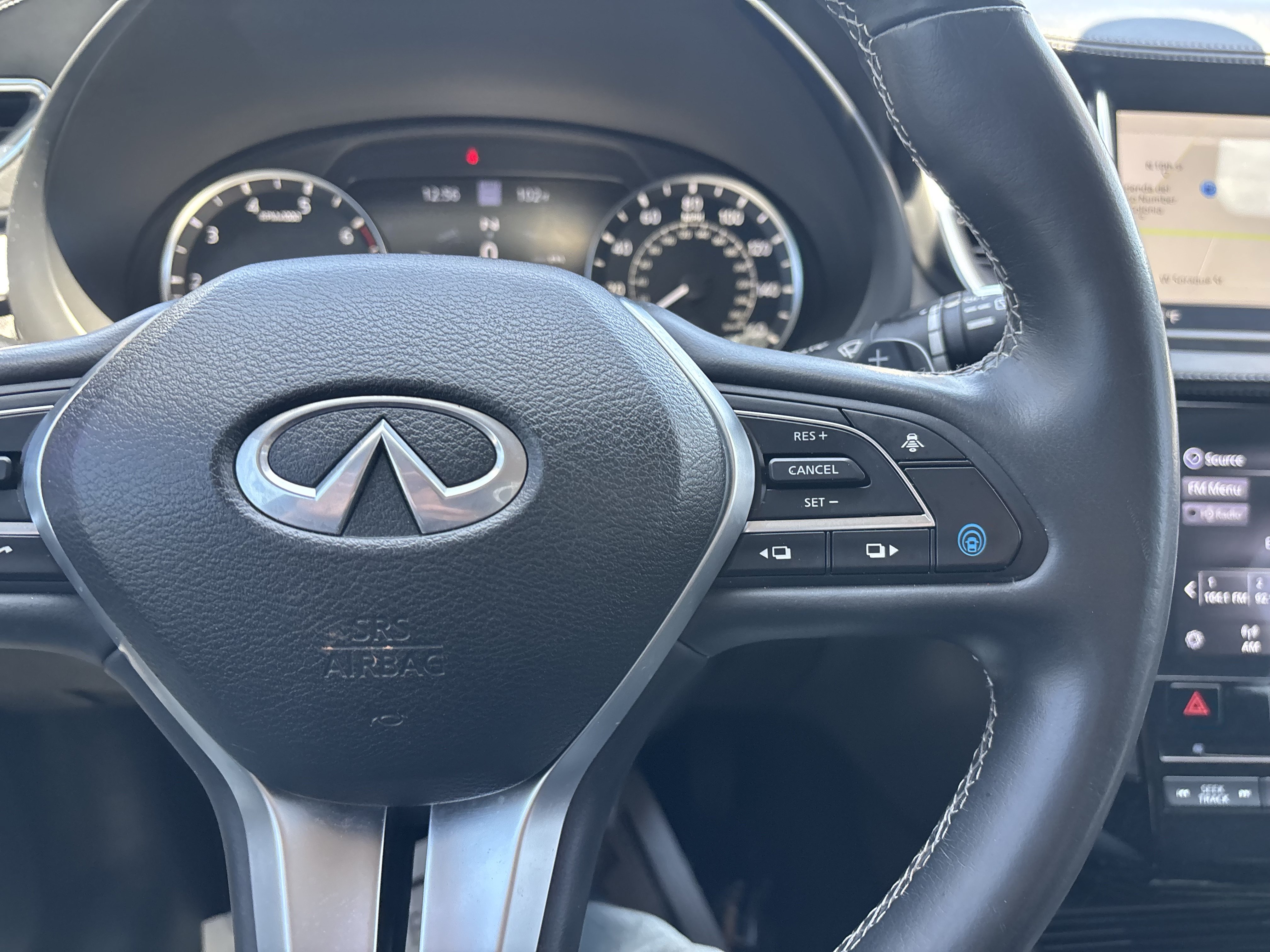 Used 2022 INFINITI QX50 Essential FWD image 29