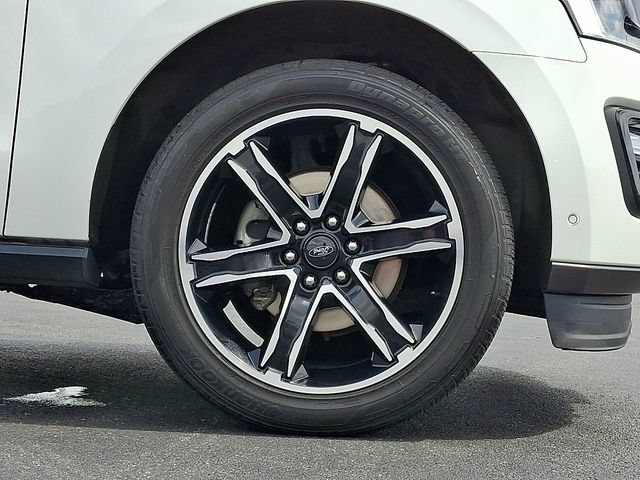 Certified 2021 Ford Expedition Limited AWD/4WD image 8