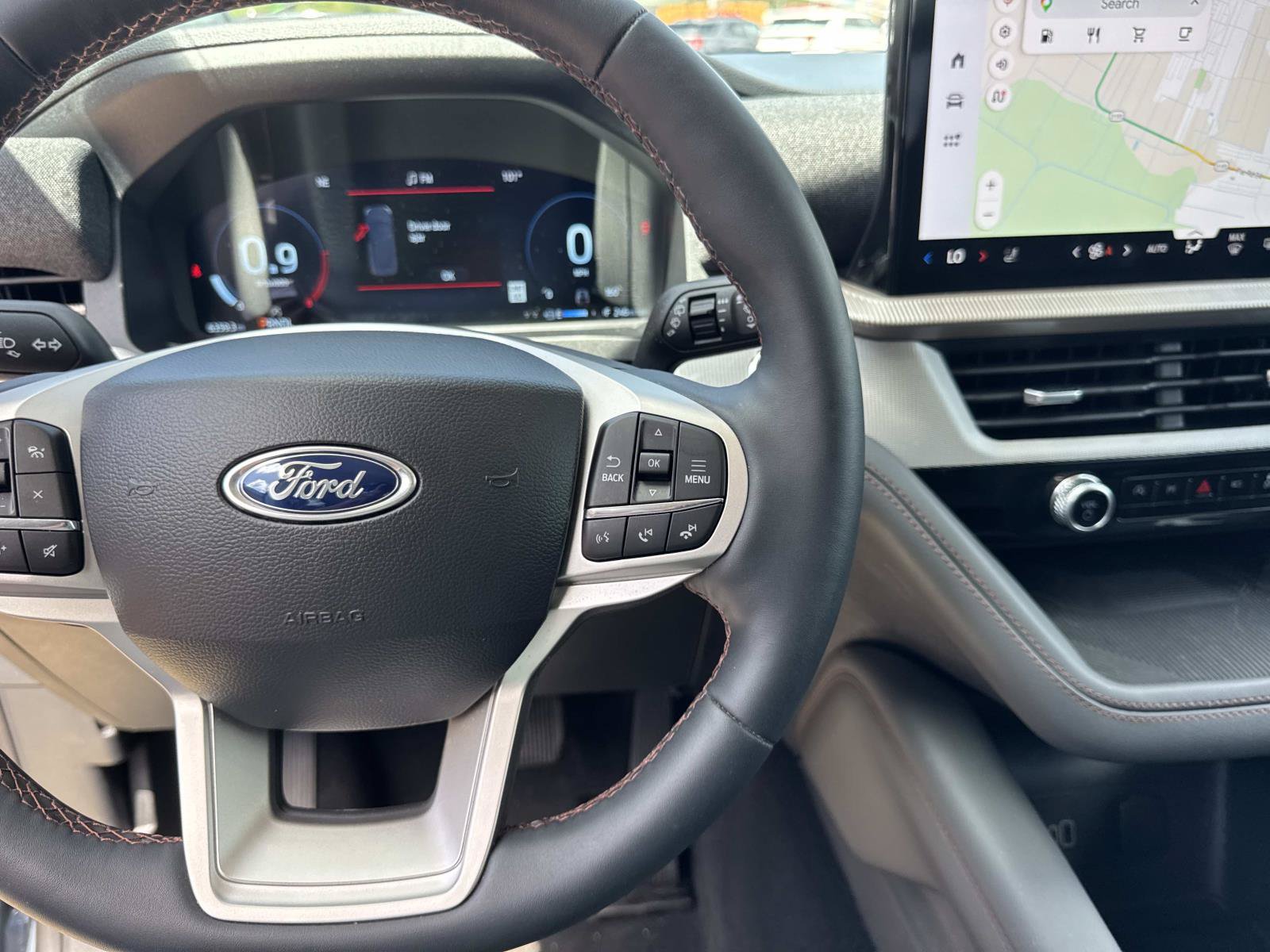 Certified 2026 Ford Explorer Active w/ Active Comfort Package RWD image 23