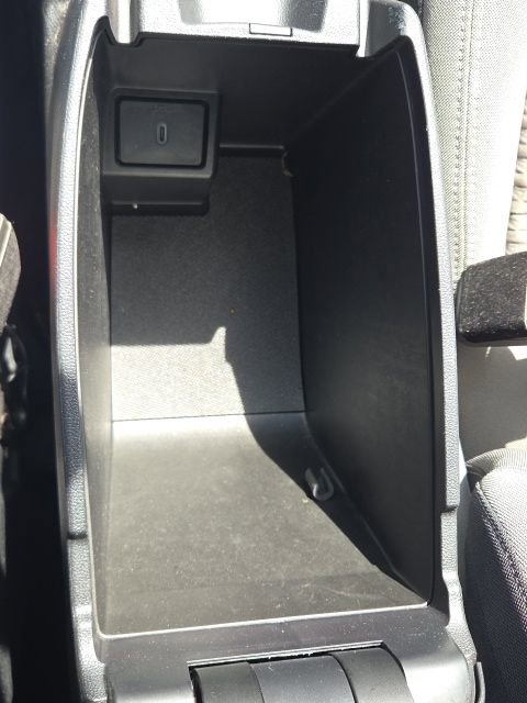 Certified 2020 Ford Escape SE image 38