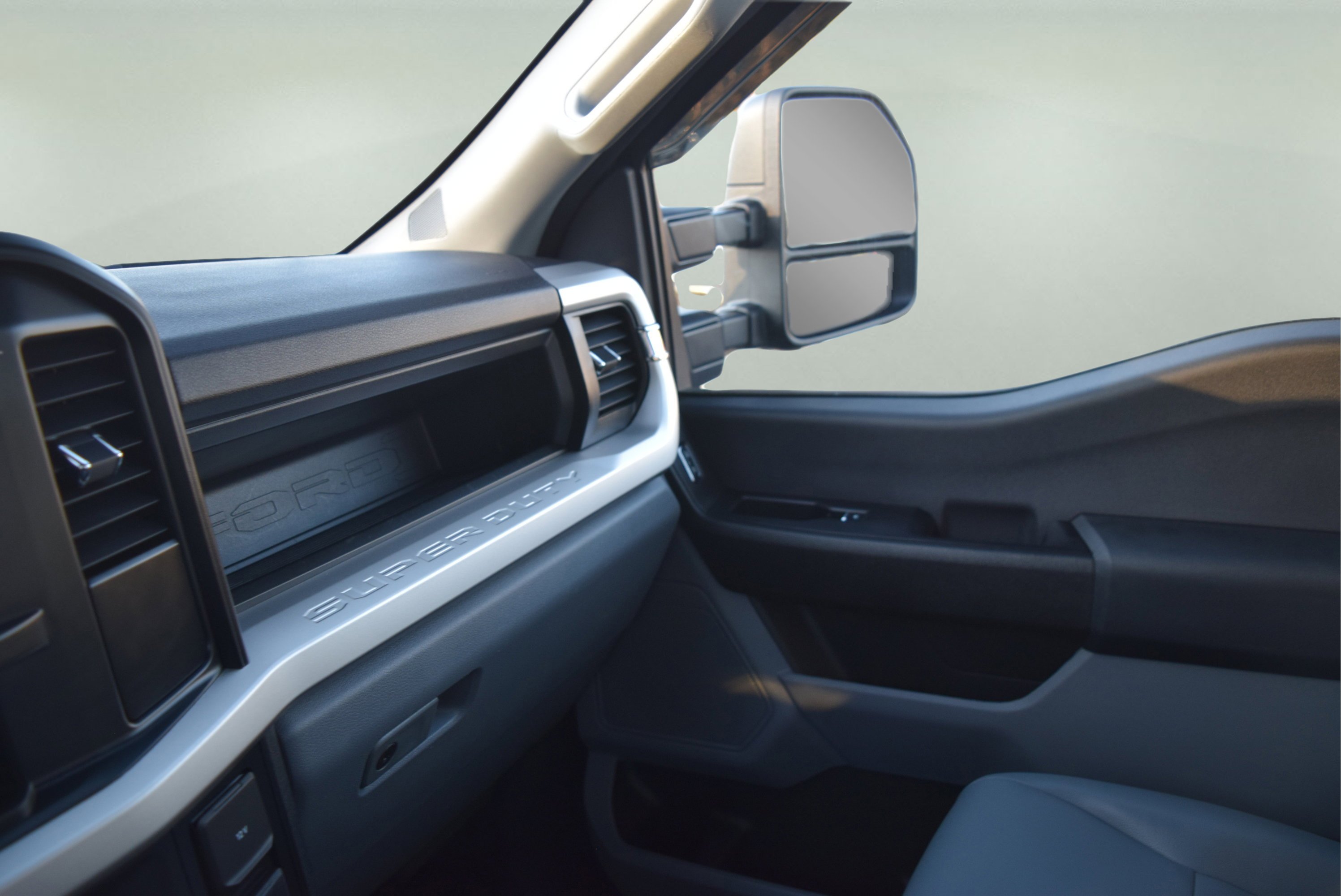 Certified 2024 Ford F250 XL w/ Snow Plow Prep Package image 12