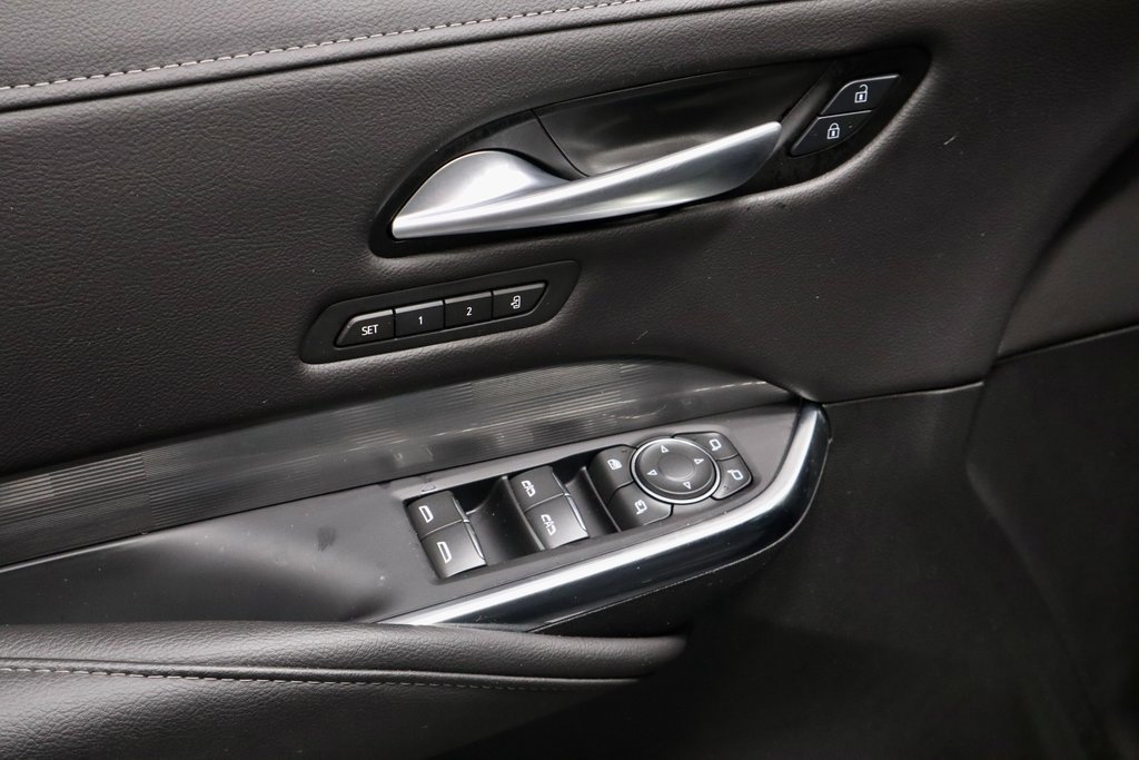 Used 2025 Cadillac XT4 Premium Luxury w/ Cold Weather Package image 23