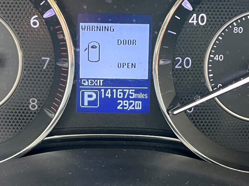 Used 2018 Nissan Armada Platinum w/ Captain Seat Package image 23