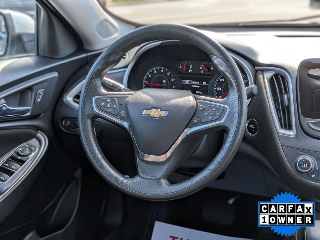 Used 2024 Chevrolet Malibu LT FWD image 17