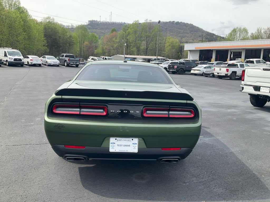 Used 2022 Dodge Challenger R/T w/ Shaker Package RWD image 6
