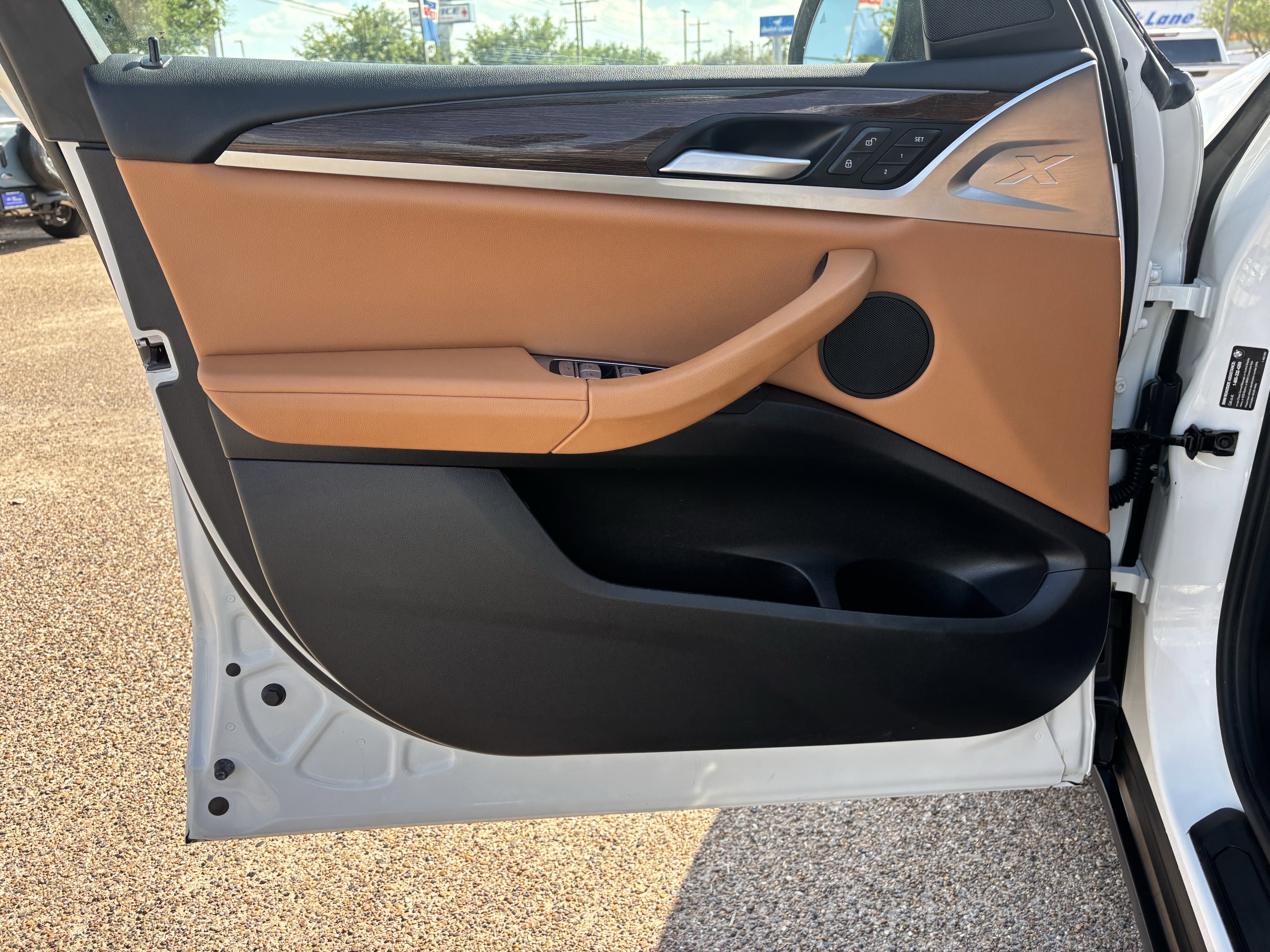 Used 2024 BMW X3 sDrive30i w/ Convenience Package image 9