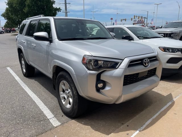 Used 2024 Toyota 4Runner SR5 RWD image 4