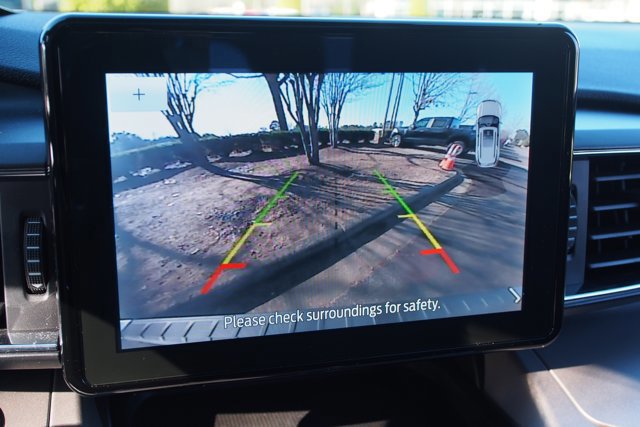 Certified 2024 Ford Explorer XLT w/ Equipment Group 202A image 32