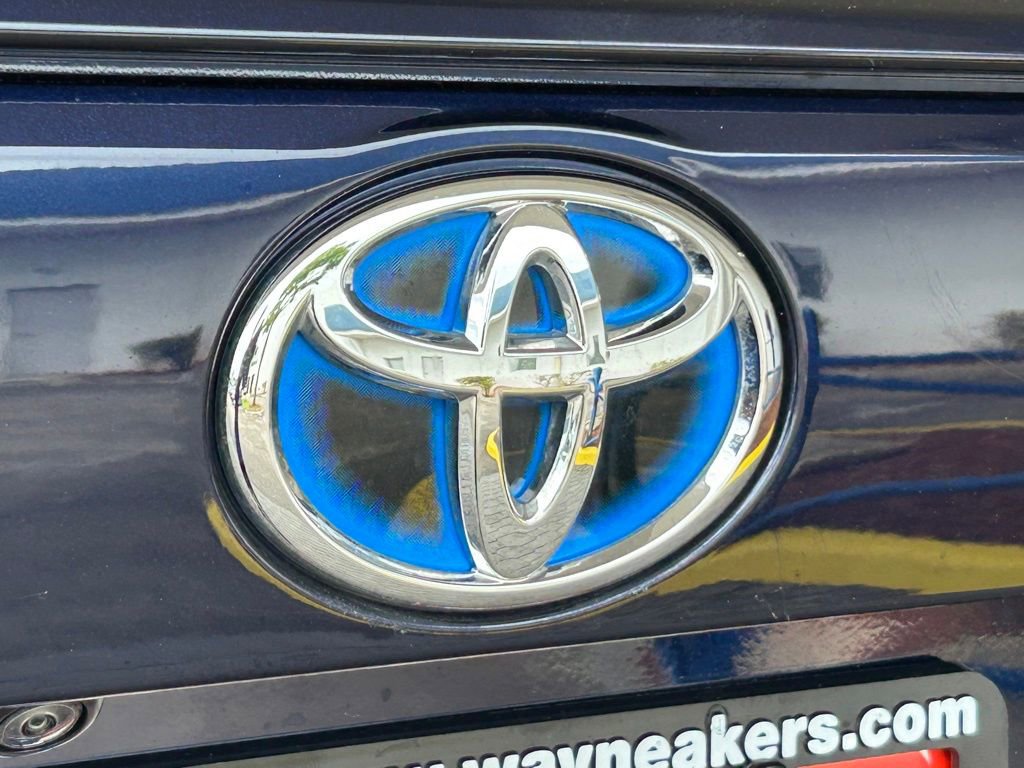 Used 2024 Toyota RAV4 XLE Premium w/ Weather Package image 21