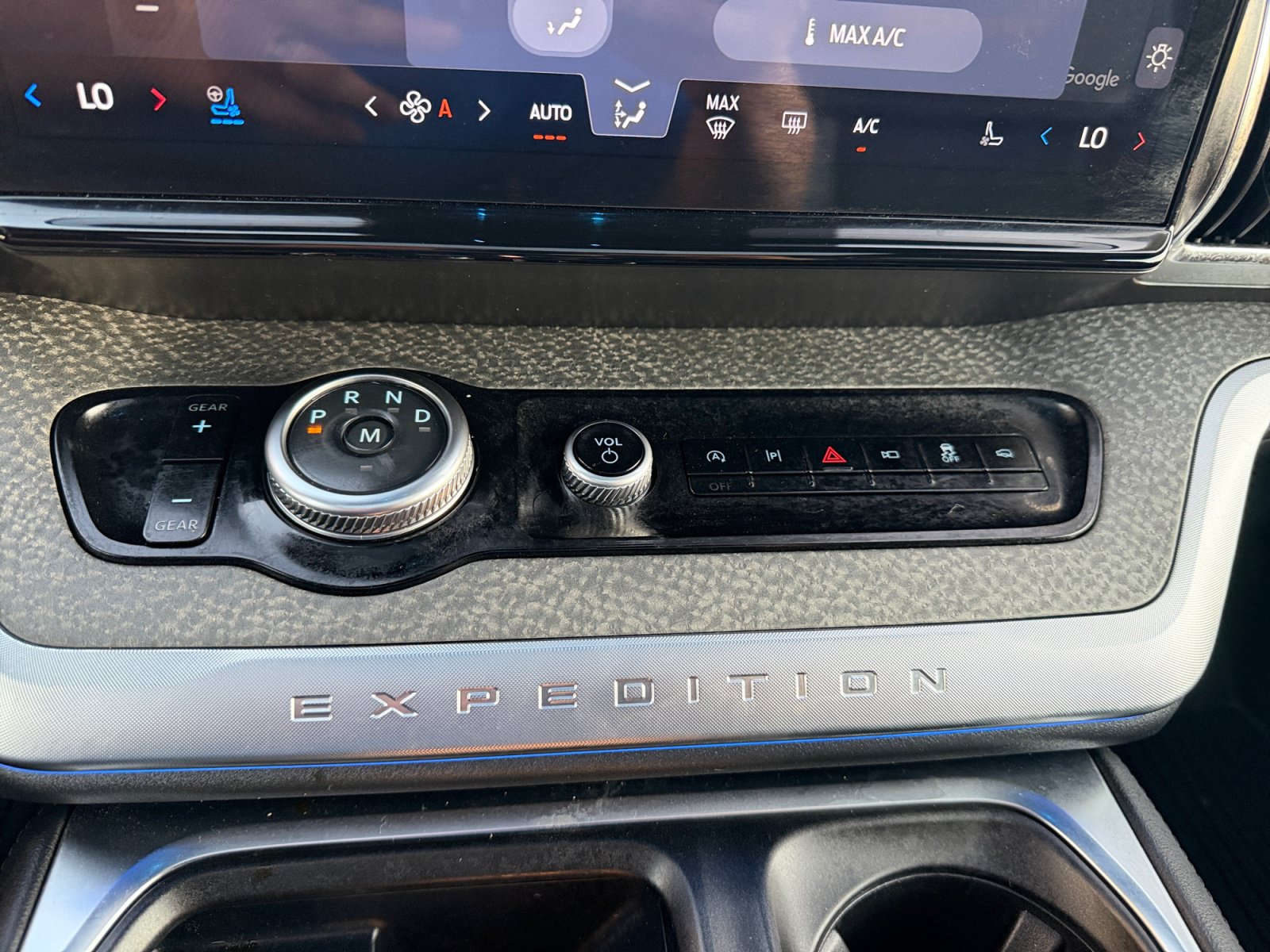 Certified 2025 Ford Expedition Tremor AWD/4WD image 25