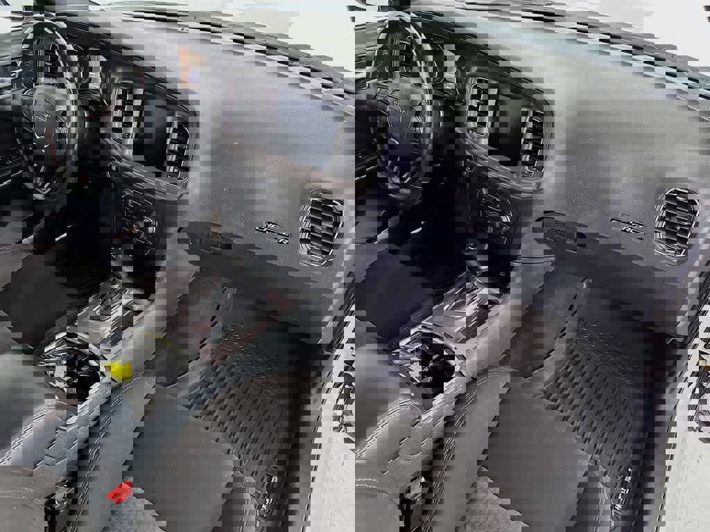 Used 2023 Dodge Charger R/T w/ Performance Handling Group image 31