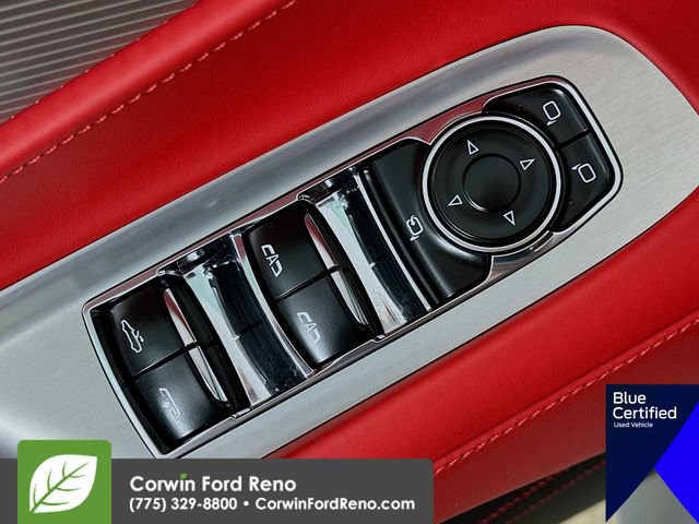 Used 2023 Chevrolet Corvette Stingray Premium Conv w/ Z51 Performance Package image 22