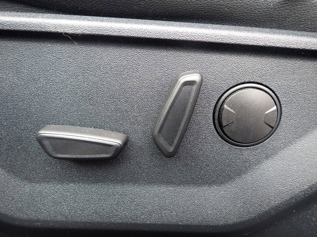 Certified 2022 Ford F150 XLT w/ Equipment Group 302A High image 24