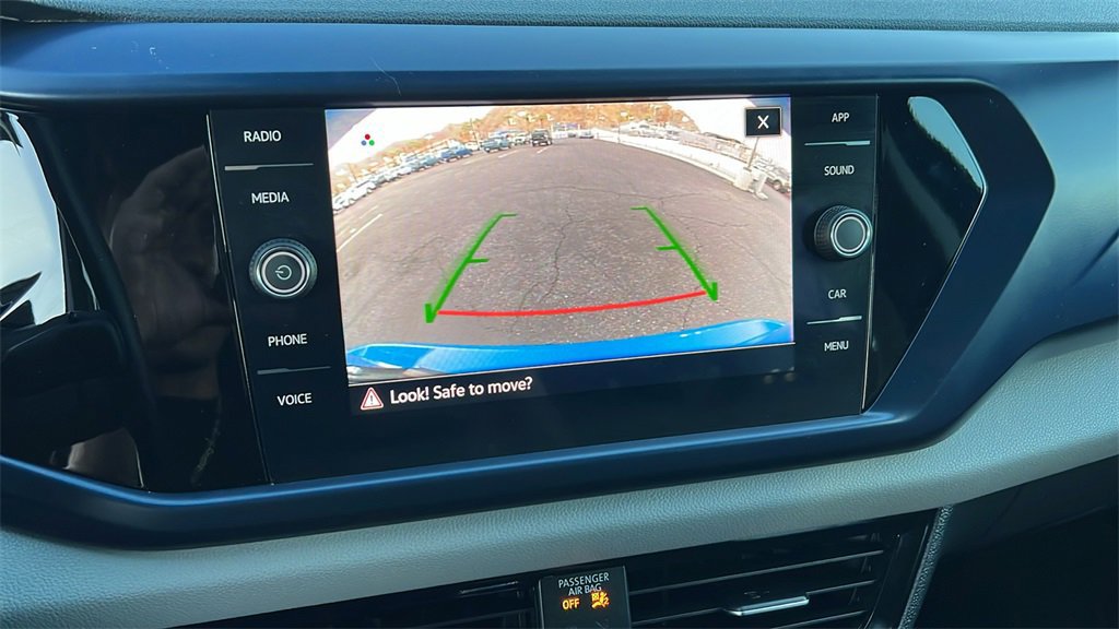 Used 2022 Volkswagen Taos SE image 17