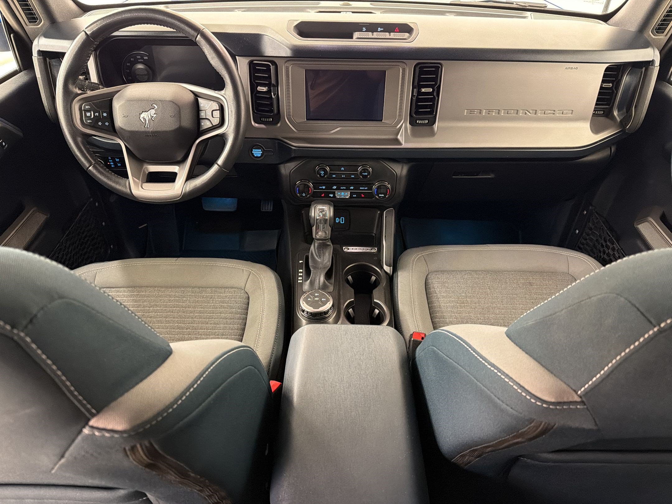 Certified 2023 Ford Bronco Outer Banks AWD/4WD image 16