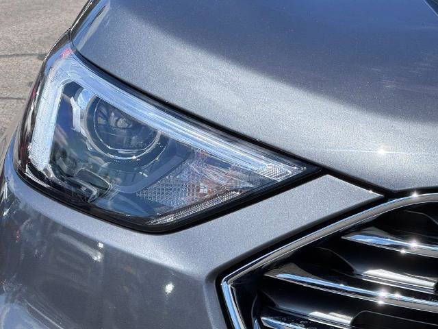 Certified 2023 Ford Edge Titanium AWD/4WD image 4
